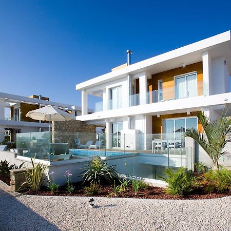 Paradise Cove Luxurious Beach Villas Paphos Exterior photo