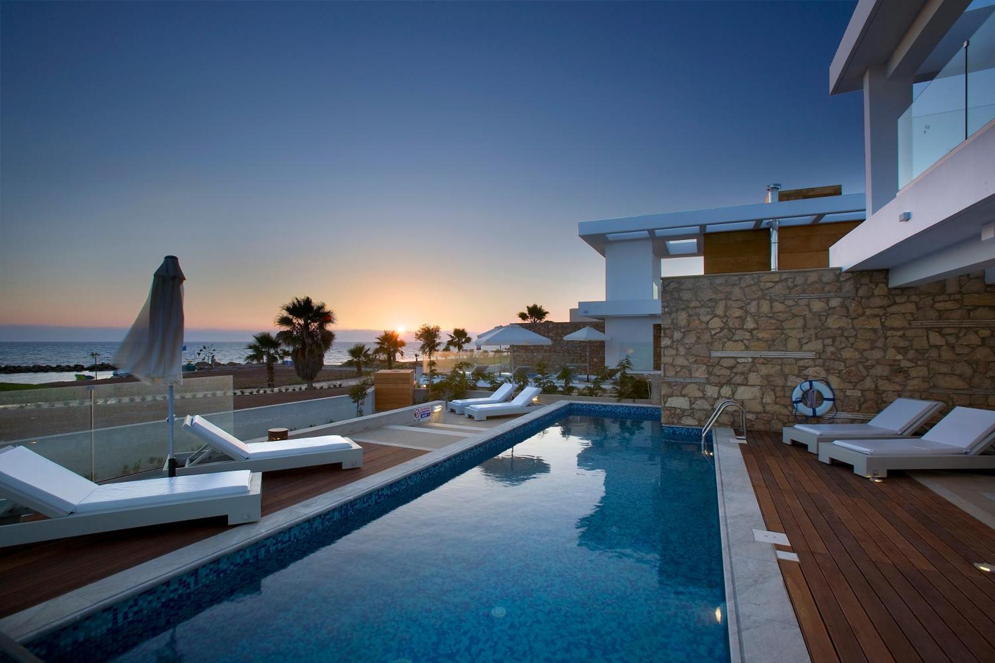 Paradise Cove Luxurious Beach Villas Paphos Exterior photo