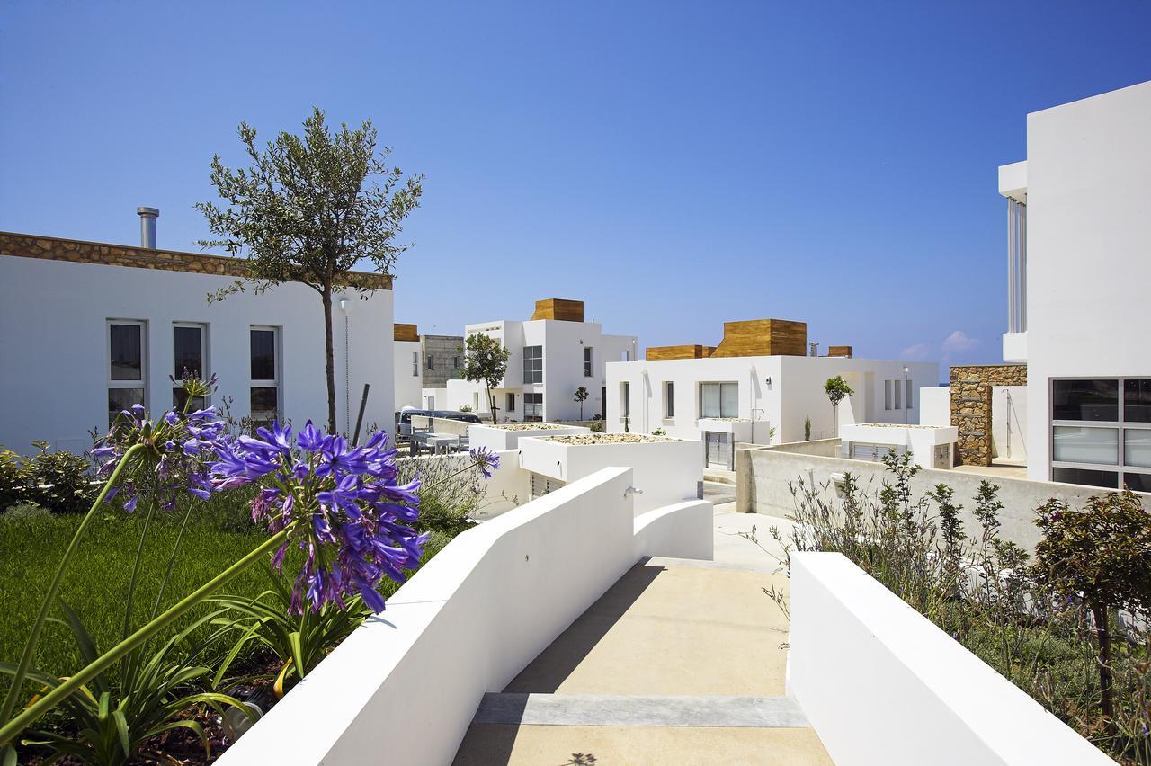 Paradise Cove Luxurious Beach Villas Paphos Exterior photo